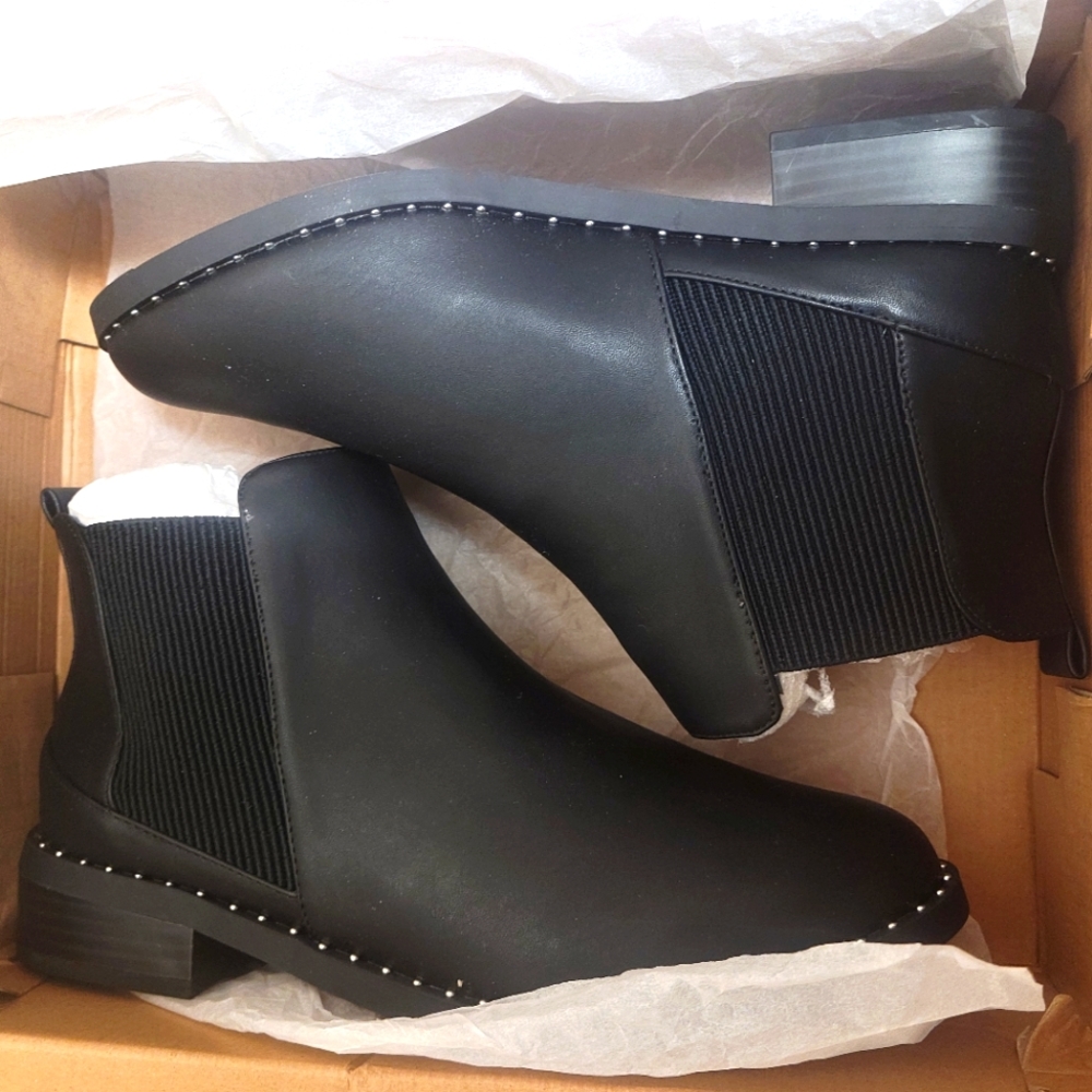 NEW Torrid Booties size 10
